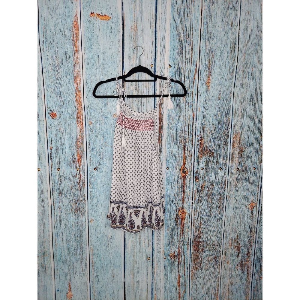 old navy paisley handkerchief top